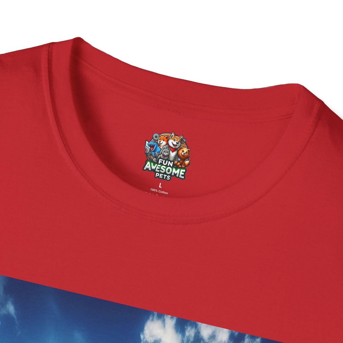 Bird flying into sun T-shirt